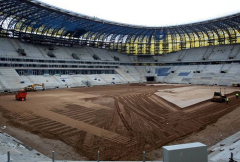 Euro 2012'nin muhteşem stadları