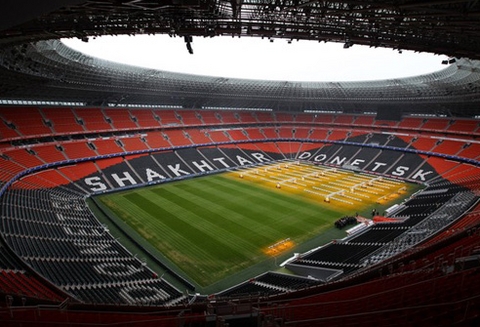 Euro 2012'nin muhteşem stadları