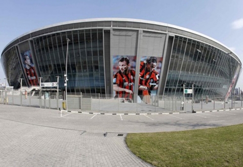 Euro 2012'nin muhteşem stadları