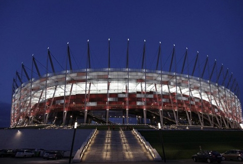 Euro 2012'nin muhteşem stadları