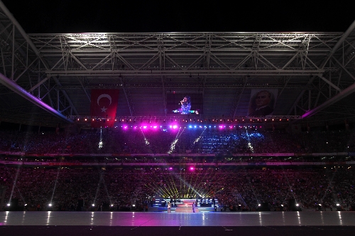 TT Arena’da Türkçe şöleni