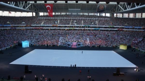 TT Arena’da Türkçe şöleni