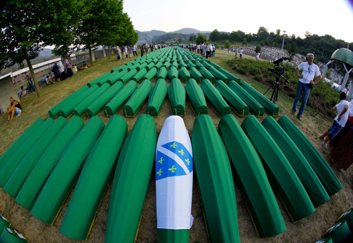 Bosna - Srebrenitsa katliamı