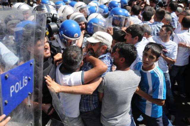 Diyarbakır'da olaylar çıktı! 