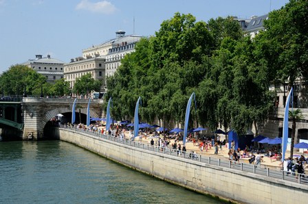 Paris Plajı açıldı