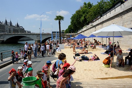 Paris Plajı açıldı