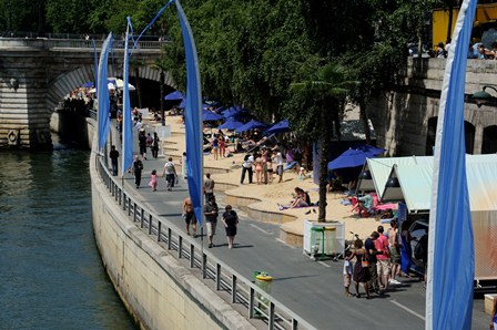 Paris Plajı açıldı