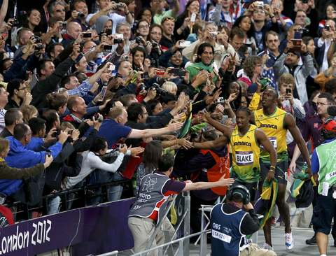 Hüseyin Bolt Olimpiyat rekorunu kırdı