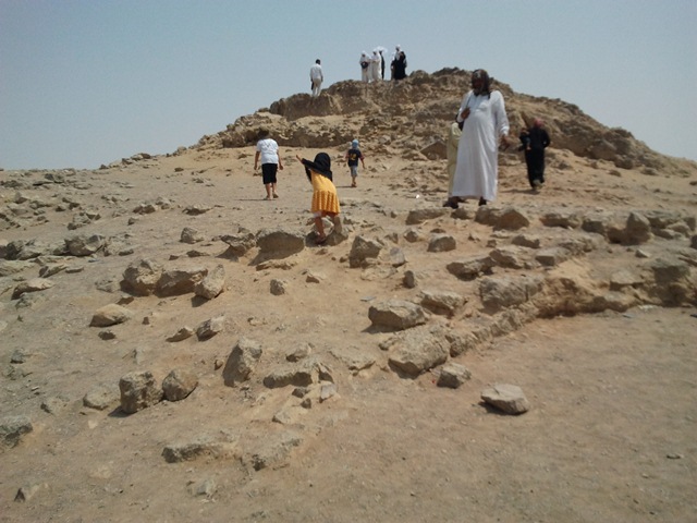 Uhud Dağı ve Hz. Hamza türbesi