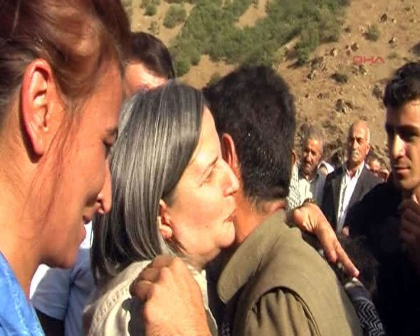 PKK ve BDP'nin samimi konuşmaları