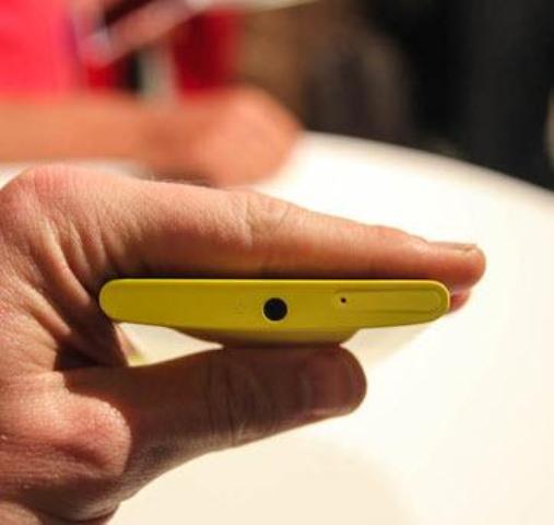 Nokia yeni oyuncaklarını tanıttı