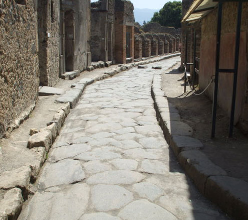 Taş kesilen şehir Pompei