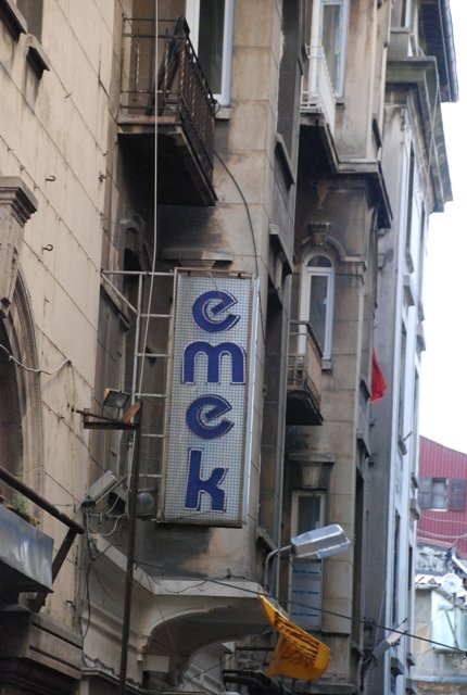 Emek sineması yıkılmasın