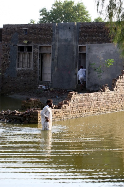 Pakistan'da sel felaketi