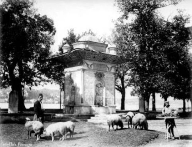 II. Abdülhamid'in arşivinden Osmanlı mimarisi