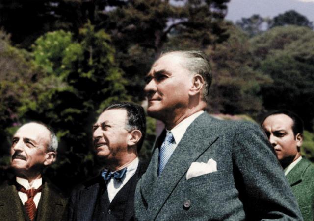 Atatürk ile ilgili müthiş kehanet