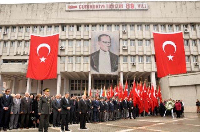 Atatürk'ü özlemle anıyoruz!