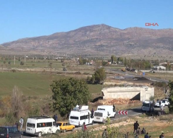 PKK bomba yüklü traktörle saldırdı