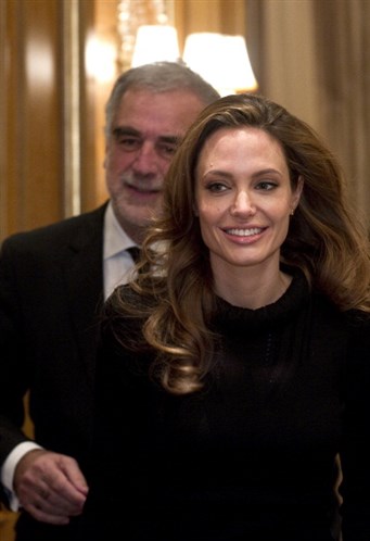 Angelina Jolie oyunculuğu bırakıyor