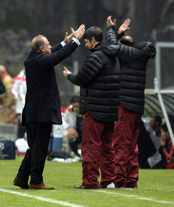 Galatasaray bir kez daha tarih yazdı!