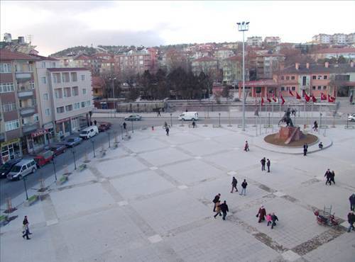 İllerine kafa tutan ilçeler