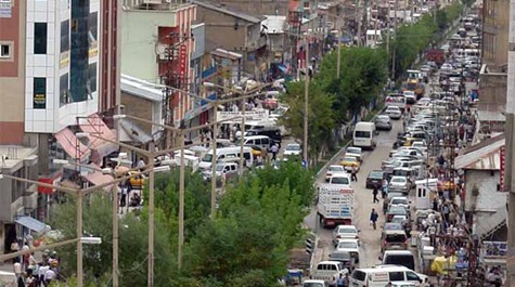 İllerine kafa tutan ilçeler