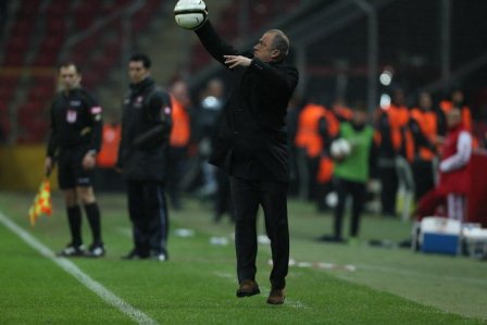 Terim tespih çekti!