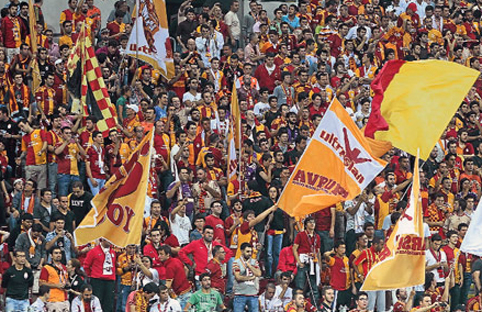 Galatasaray taraftarı bu habere çıldırdı!