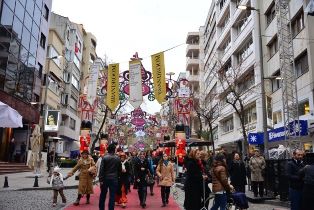 Nişantaşı sokaklarında yeni yıl heyecanı