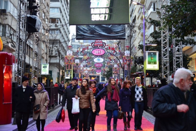 Nişantaşı sokaklarında yeni yıl heyecanı