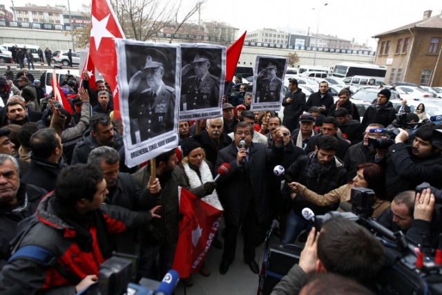 İsmail Hakkı Karadayı gözaltına alındı!