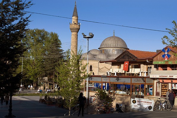 İşte en çok ve en az cami olan illerimiz