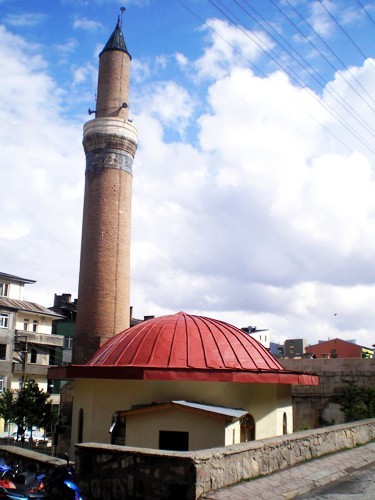 İşte en çok ve en az cami olan illerimiz