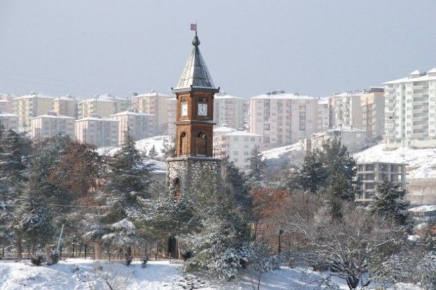 Erkekler kadınları geçti