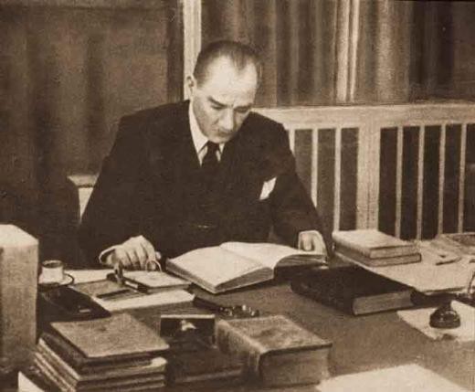 Atatürk'ün kendi ağzından hayat hikayesi