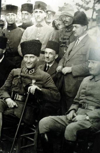 Atatürk'ün kendi ağzından hayat hikayesi