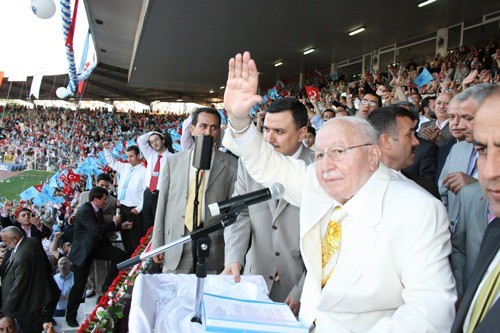 Vefatının ikinci yılında Erbakan Hoca