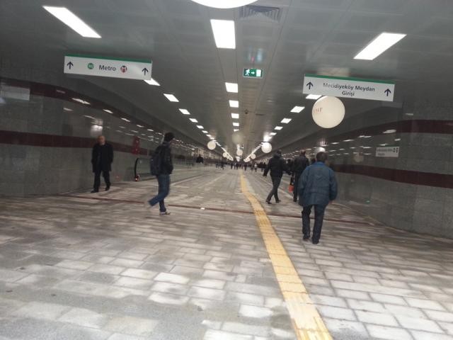 Mecidiyeköy metro durağı açıldı