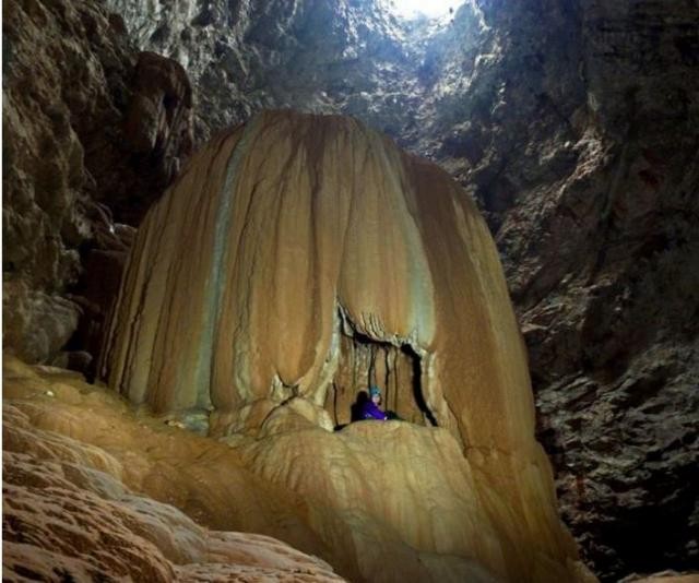 Gerçek 'Hobbit Delikleri'