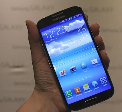 Samsung Galaxy S4 resmi olarak tanıtıldı