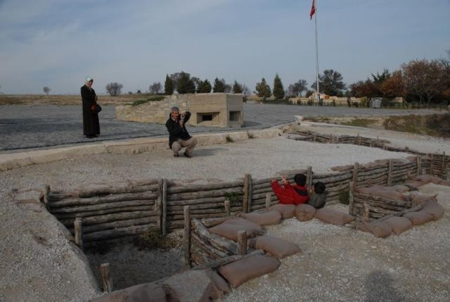 Çanakkale şehitliklerinden kareler!