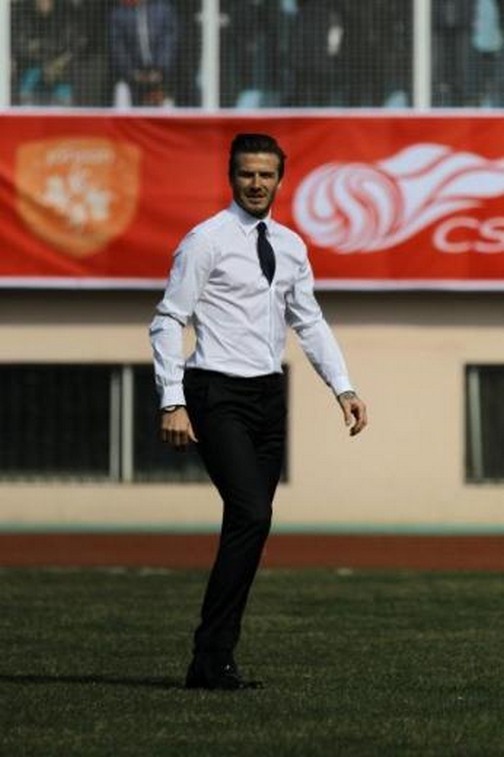 David Beckham fena tökezledi!