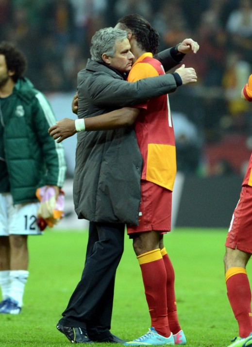 Dünya Galatasaray'ı böyle övdü!