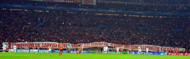 Dünya Galatasaray'ı böyle övdü!