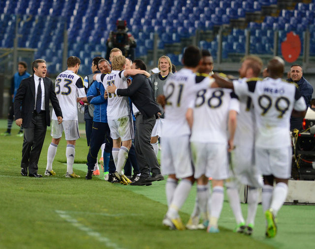 Avrupa'da Fenerbahçe depremi!