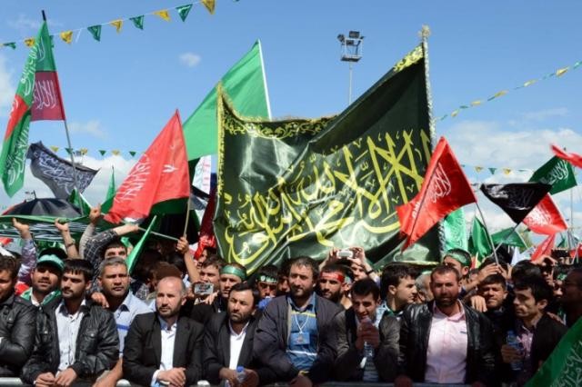 Diyarbakır'da Kutlu Doğum mitingi: Nevruz alanı doldu