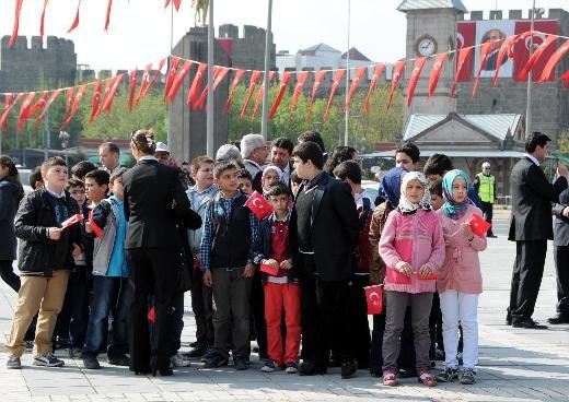 Başbakanlık koltuğu ona emanet!