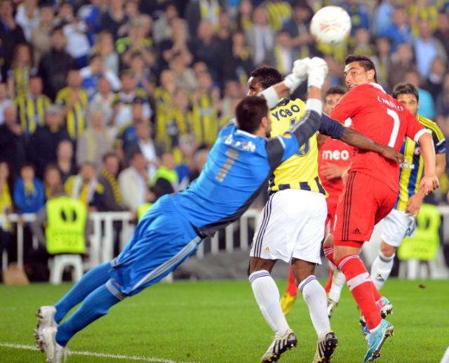 Fenerbahçe - Benfica maçının fotoğrafları...