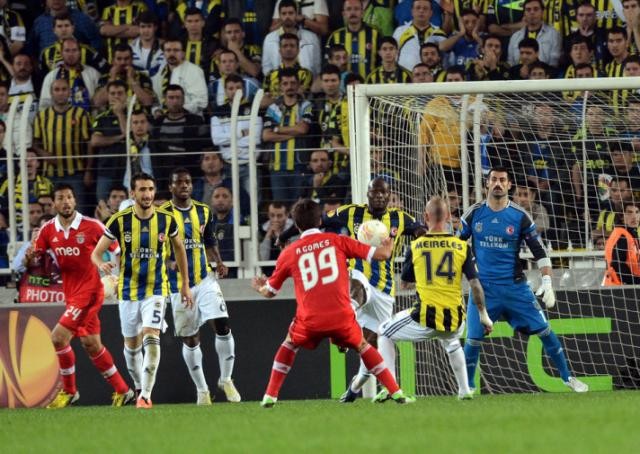 Fenerbahçe - Benfica maçının fotoğrafları...