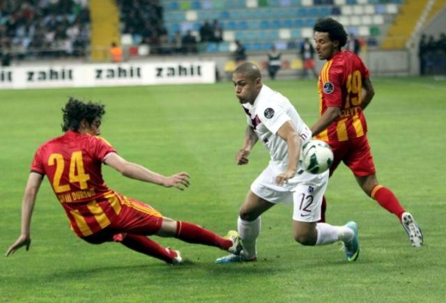 Kayserispor- Trabzonspor maçının fotoğrafları...